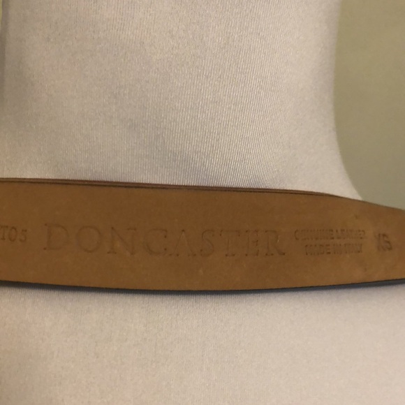 Doncaster XS lot of 2 belts. Red and dark blue Italian leather NWOT - Picture 5 of 8